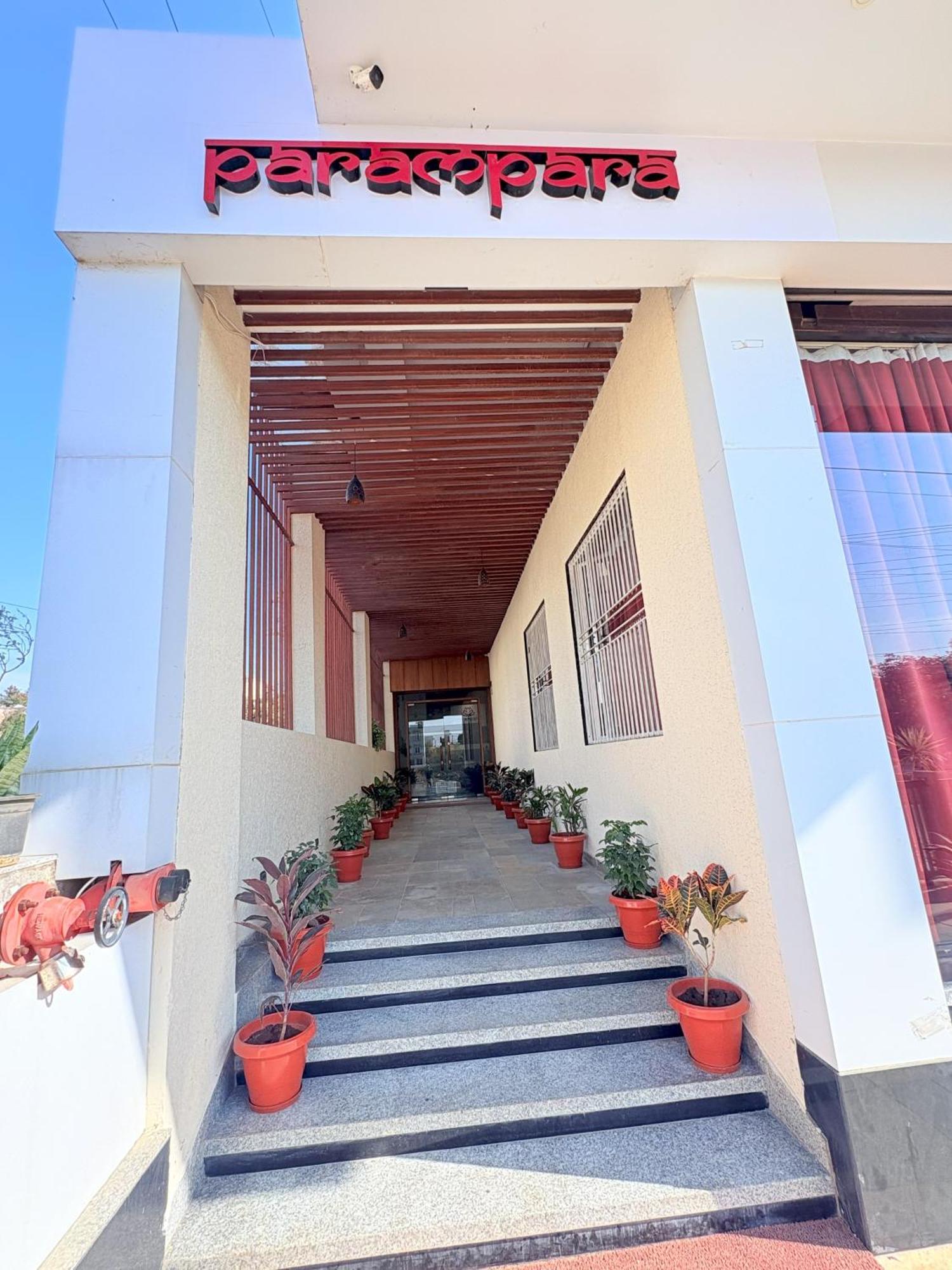 Parampara Hotels And Resorts Udaipur Eksteriør billede
