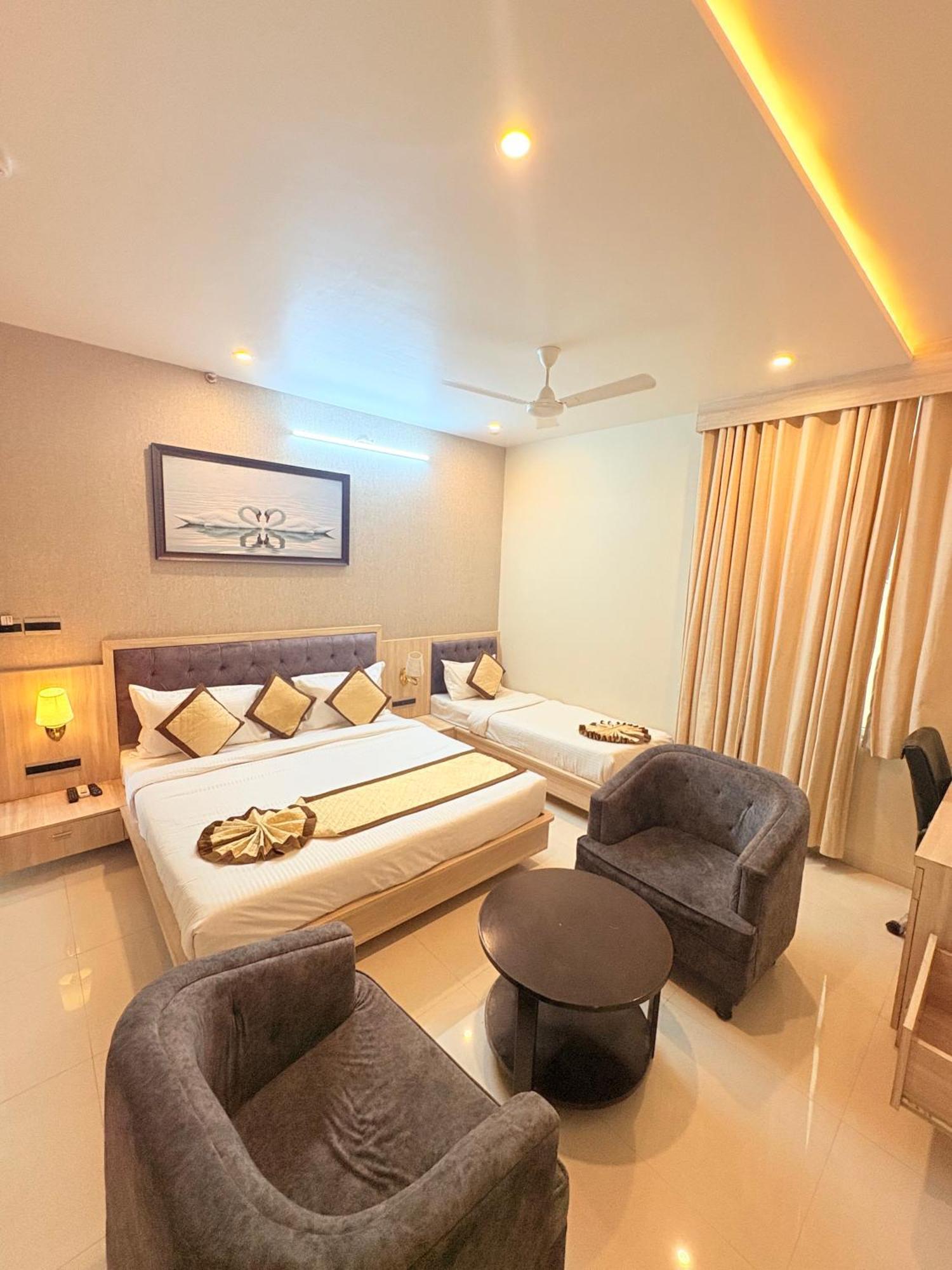 Parampara Hotels And Resorts Udaipur Eksteriør billede